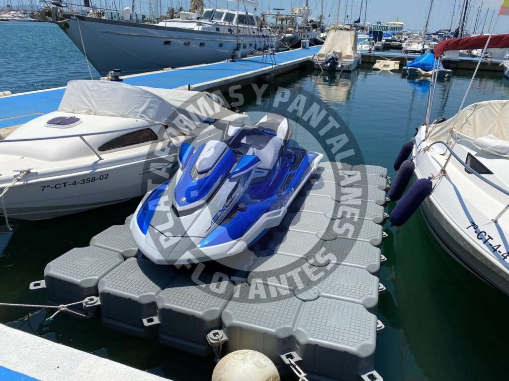 plataformas flotantes moto agua